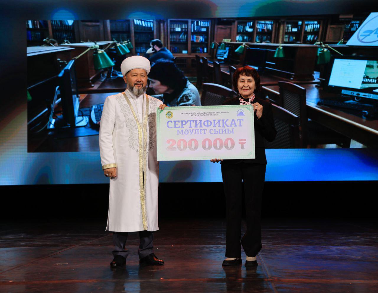 Лесби құлдық порно Секстегі мега есектер