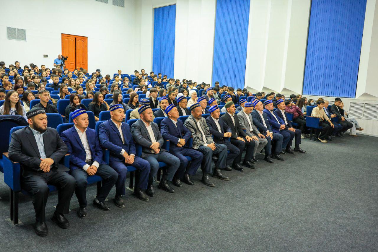 Толық есекпен секс