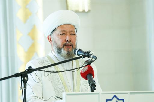 ПРЕДСЕДАТЕЛЬ ДУМК ПРОЧИТАЛ ПЯТНИЧНУЮ ПРОПОВЕДЬ В БИШКЕКЕ