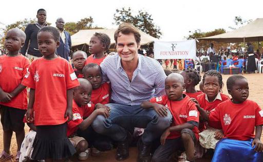 Швейцарский теннисист построит 81 школу в Малави