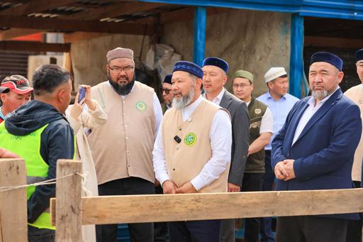 ВЕРХОВНЫЙ МУФТИЙ НАКАНУНЕ КУРБАН АЙТА ПРИЗВАЛ НЕ ПРЕВЫШАТЬ ЦЕНЫ НЕОБОСНОВАННО