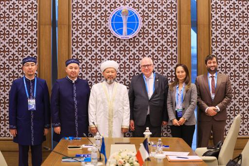 БАС МҮФТИ ФРАНЦИЯ СІМ ӨКІЛІМЕН КЕЗДЕСТІ
