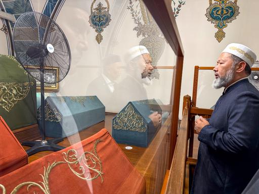 БАС МҮФТИ ХАЖЫ БАЙРАМ-УӘЛИ КЕСЕНЕСІНЕ ЗИЯРАТ ЖАСАДЫ