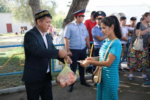 Таразда 2 жарым тонна ет мұқтаждарға үлестірілді