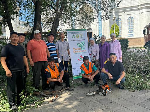 Алматы: «Таза Қазақстан» акциясы аясында сенбілік өтті
