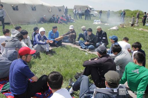 Мечеть "Хазрет Султан" организовала пикник на природе (ФОТО)