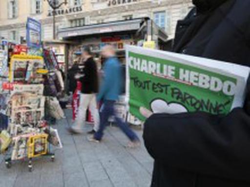 Журнал Charlie Hebdo отказался от карикатур на пророка Мухаммада (с.а.с)