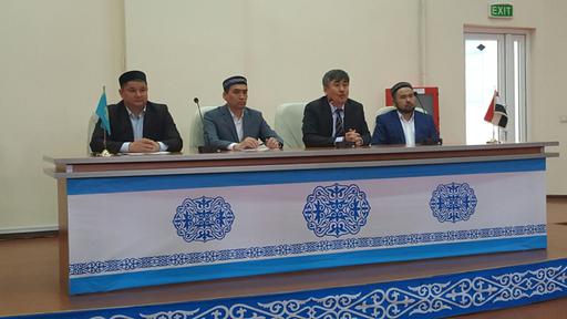 Кызылорда: Уполномоченный представитель ДУМК по Кызылординской области встретился с выпускниками