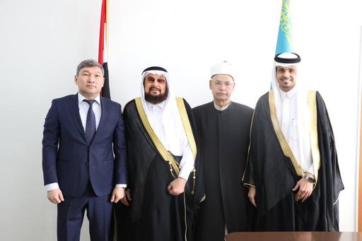 Представители Всемирной Исламской Лиги посетили университет Нур-Мубарак