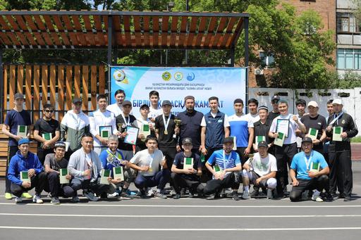 ШҚО: Жамағат арасында эстафеталық ойындар өтті