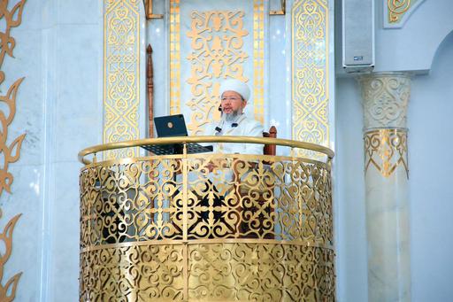 ҚМДБ ТӨРАҒАСЫ ӘЗІРЕТ СҰЛТАН МЕШІТІНДЕ ЖҰМА УАҒЫЗЫН АЙТТЫ