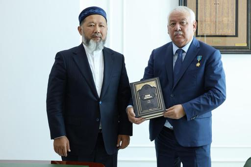 БАС МҮФТИ ҚАЗАҚСТАННЫҢ ЕҢБЕК ЕРІ АБЗАЛ ЕРАЛИЕВТІ ҚАБЫЛДАДЫ