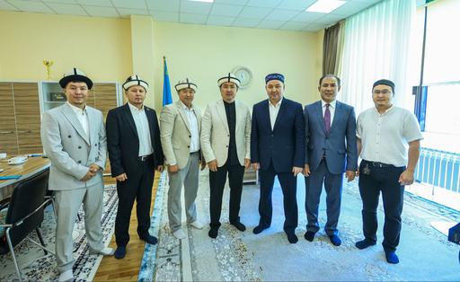 ҚЫРҒЫЗСТАН МҰСЫЛМАНДАРЫ ДІНИ БАСҚАРМАСЫНЫҢ «ХАЛАЛ» БӨЛІМІ ӨКІЛДЕРІ ҚАЗАҚСТАНҒА ІССАПАРМЕН КЕЛДІ