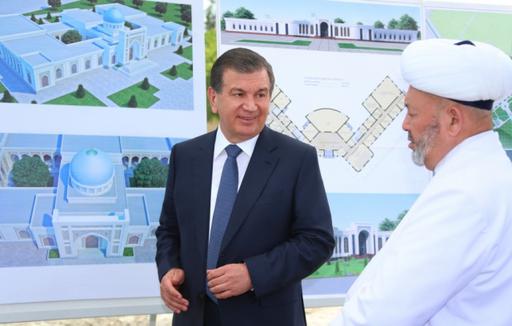 Өзбекстан Президенті Имам Бұхари атындағы мемориалдық комплексте болды
