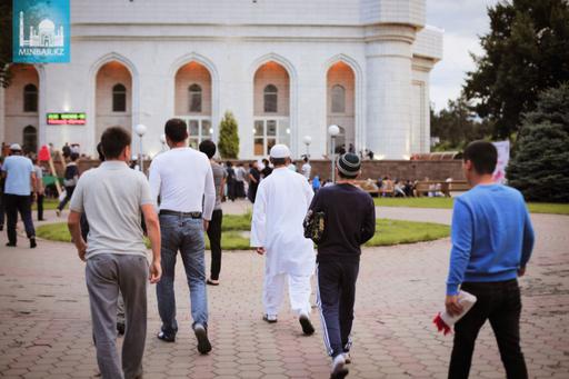 Фото: Алматы Орталық мешіті Ораза айт мерекесін атап өтті 