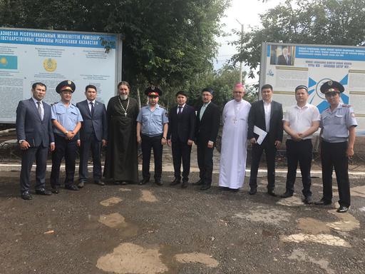 Представители религиозных конфессий посетили учреждение ДУИС Астаны