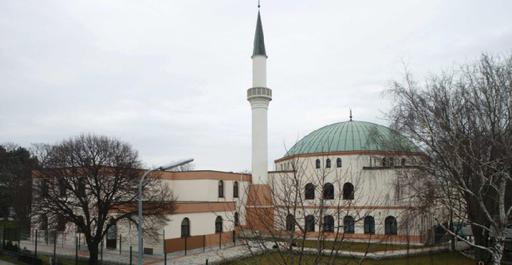 Суд Вены разрешил вновь открыть мечети в столице Австрии
