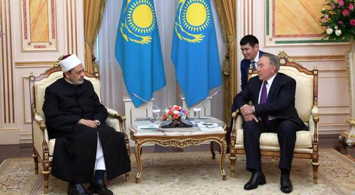 Назарбаев встретился с верховным имамом Аль-Азхара 