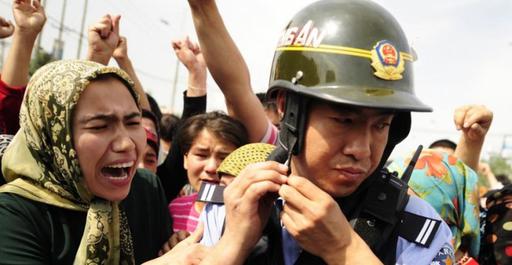 Китай впервые признал заключение мусульман в лагеря воспитания