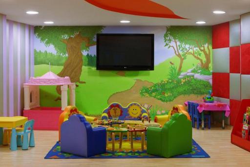 В Мекке открылся детский сад для детей паломников