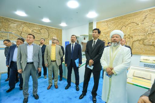 ҚМДБ САРАПШЫЛАР КЕҢЕСІ «ҚАЗАҚ ДАЛАСЫНДАҒЫ ИСЛАМ ТАРИХЫ» МҰРАЖАЙЫН АРАЛАДЫ