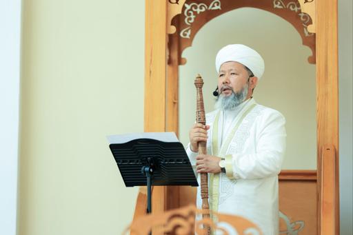 ПРЕДСЕДАТЕЛЬ ДУМК ПРОЧИТАЛ ПРОПОВЕДЬ В ОБЛАСТНОЙ МЕЧЕТИ