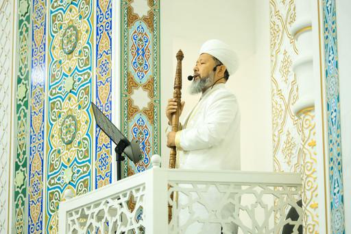 ВЕРХОВНЫЙ МУФТИЙ ПРОЧИТАЛ ПЯТНИЧНУЮ ПРОПОВЕДЬ В МЕЧЕТИ МАШХУР ЖУСИП