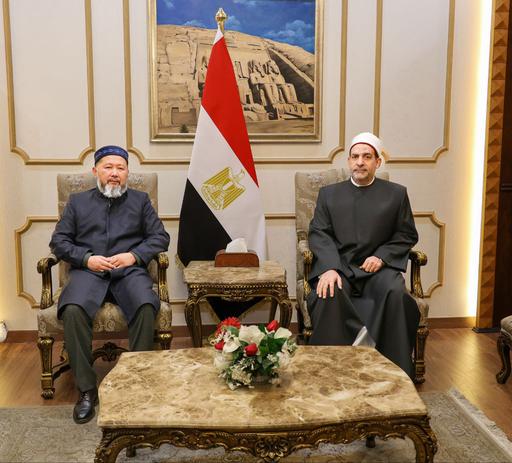 ВЕРХОВНЫЙ МУФТИЙ ПРИБЫЛ С РАБОЧИМ ВИЗИТОМ В АРАБСКУЮ РЕСПУБЛИКУ ЕГИПЕТ