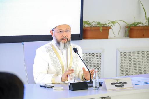 ЖАСТАР КЕҢЕСІНІҢ ІІІ МӘЖІЛІСІ ӨТТІ