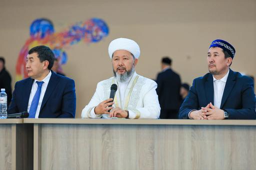 БАС МҮФТИ ТҮРКІСТАН ОБЛЫСЫНЫҢ СПОРТШЫЛАРЫМЕН КЕЗДЕСТІ