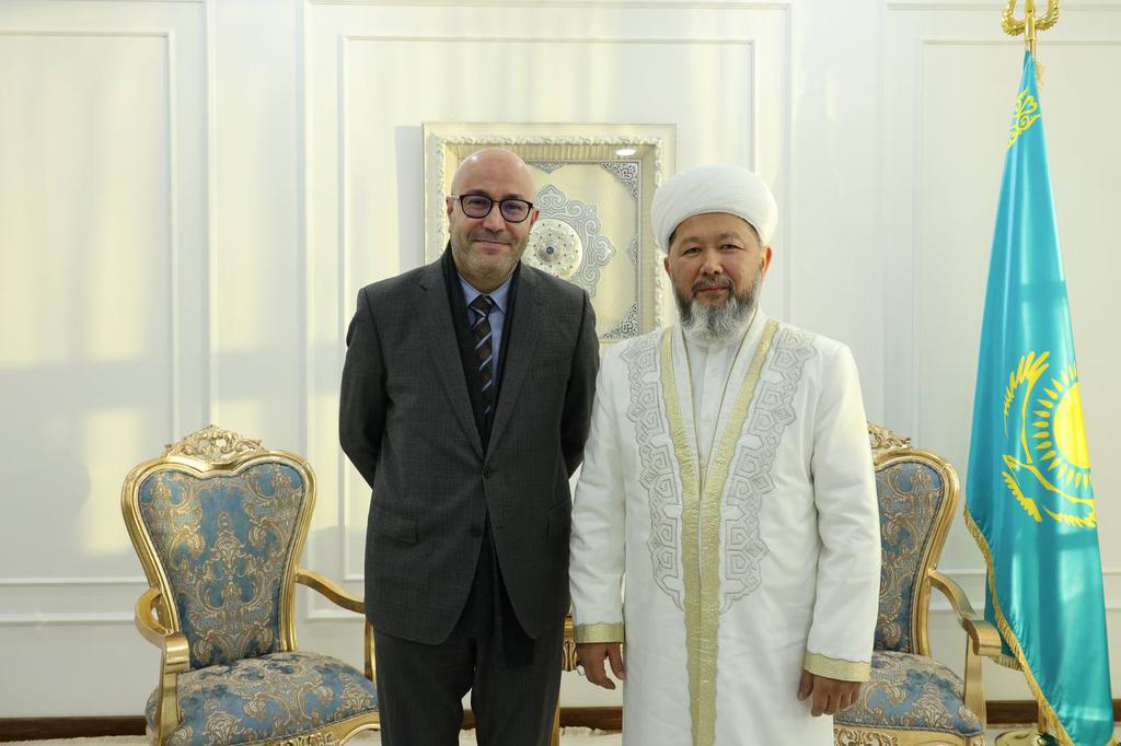 БАС МҮФТИ АЛЖИР РЕСПУБЛИКАСЫНЫҢ ЕЛШІСІН ҚАБЫЛДАДЫ