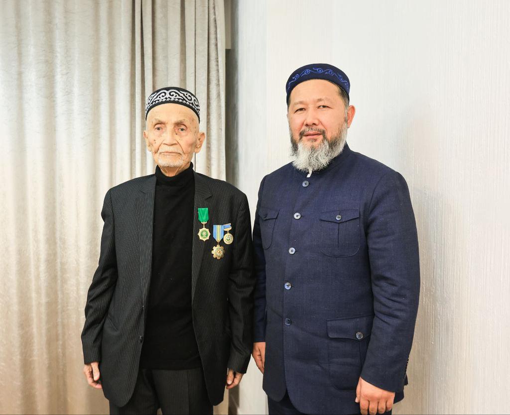 БАС МҮФТИ РӘТБЕК ҚАЖЫ НЫСАНБАЙҰЛЫН ЗИЯРАТ ЕТІП, МАРАПАТ ТАБЫСТАДЫ