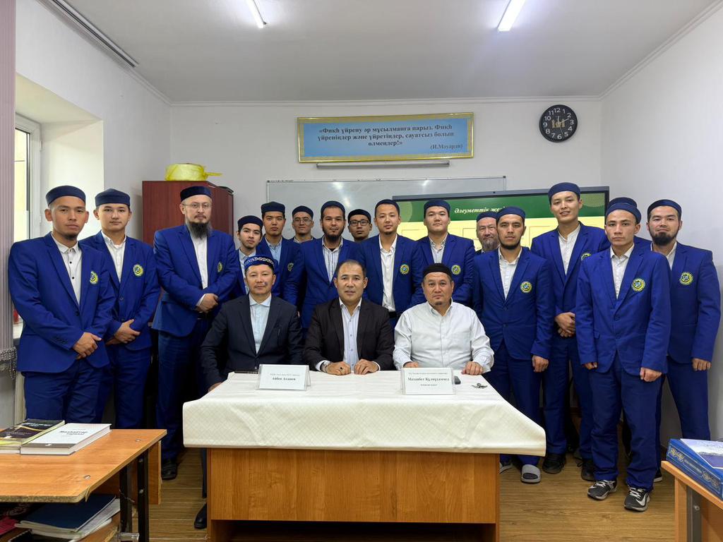 Медресе шәкірттеріне халал тақырыбында семинар өтті