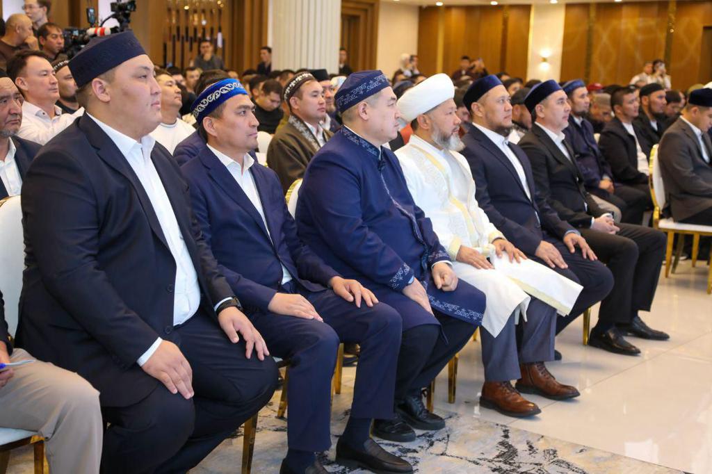 ЖЫЛДЫҚ ЕСЕП – 2025: УАҚЫП ҚАЙЫРЫМДЫЛЫҚ ҚОРЫ ЖЫЛ КӨЛЕМІНДЕ 817 РЕТ НАСИХАТ АЙТЫП, 16 340-ҚА ЖУЫҚ АЗАМАТТЫ ҚАМТЫДЫ