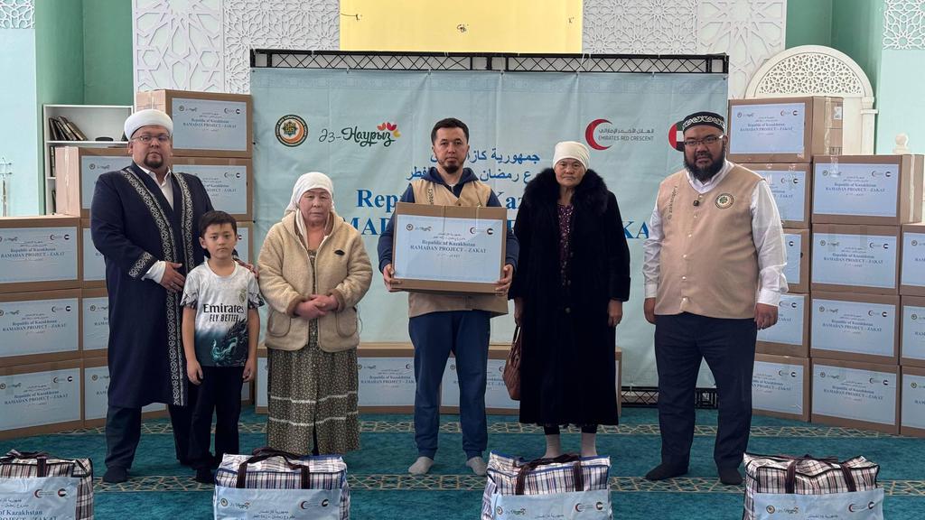 100 отбасыға азық-түлік себеттері үлестірілді