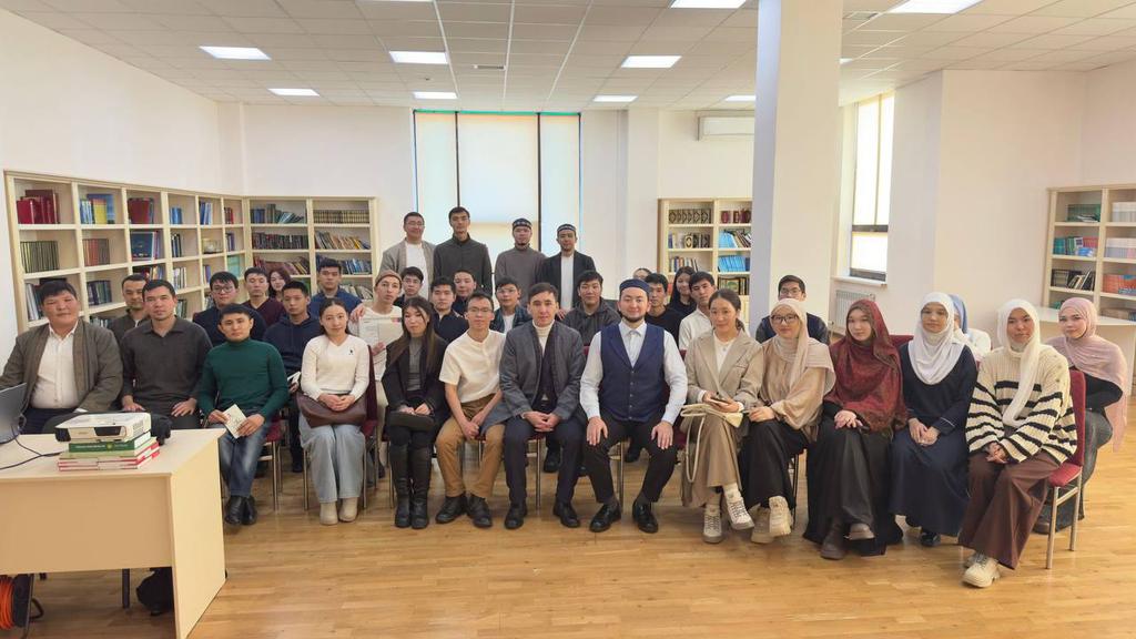 Халықаралық кітап сыйлау күніне орай рухани-интеллектуалды кеш өтті